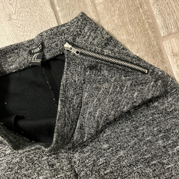 Forever 21 Women Career Capri Wide Leg Size S Gray Pockets Side Zip Soft - Picture 6 of 7